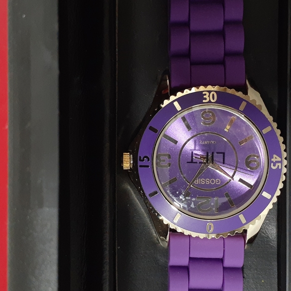 GOSSIP PURPLE SILICONE STRAP WATCH - Picture 3 of 7